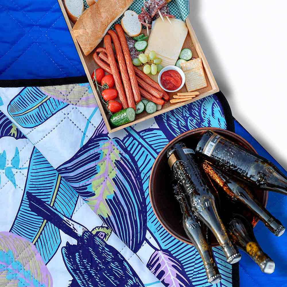 3-layer thickened construction and waterproof backing performance