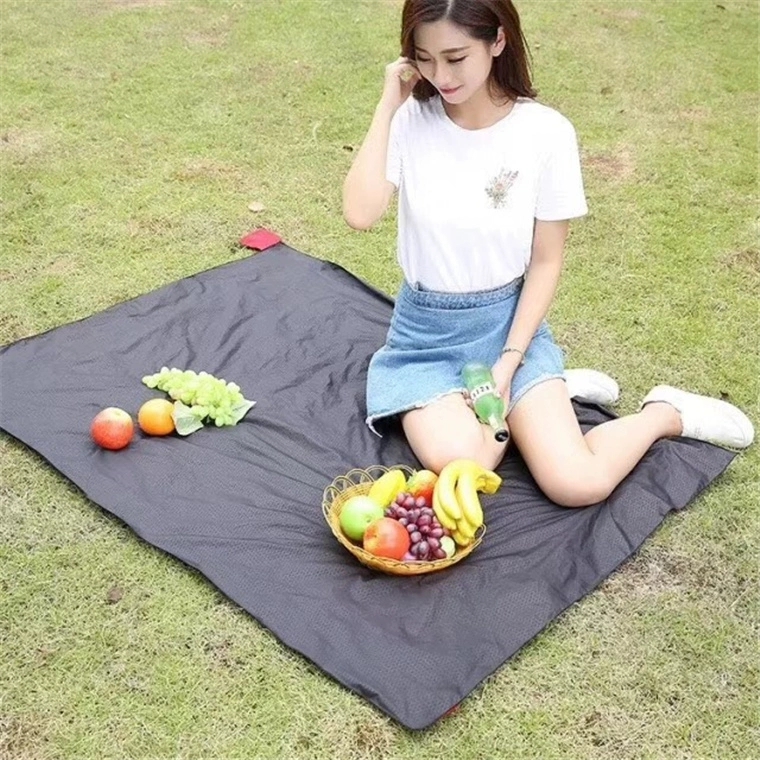 mini foldable beach blanket