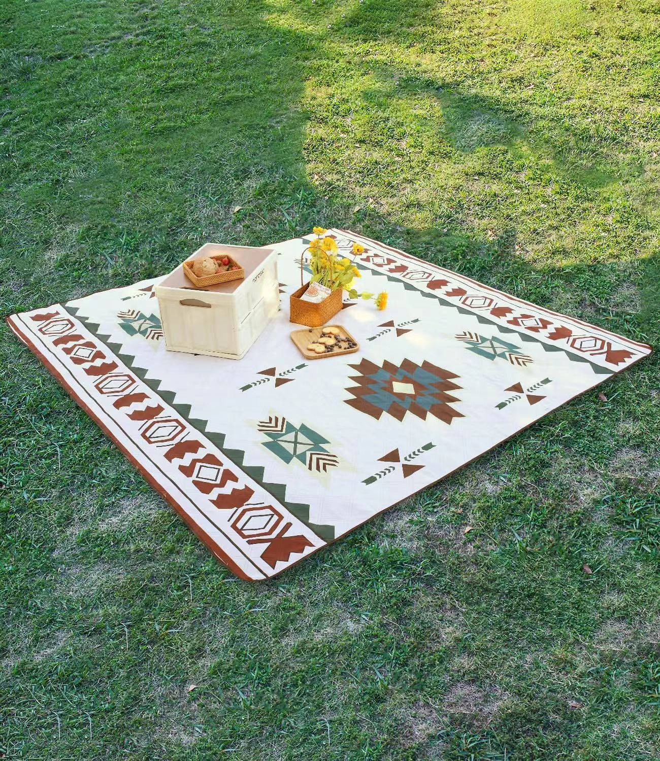  Large outdoor outdoor picnic mat waterproof beach camping Sand Proof Beach Blanket