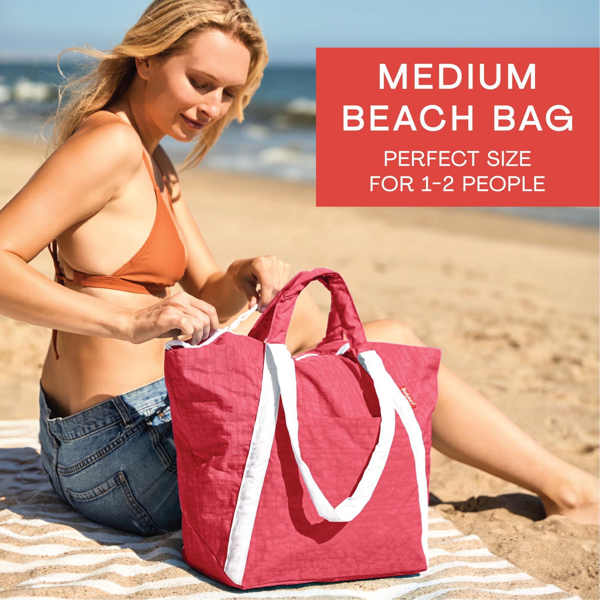 Snap-in inner pouch keeping valuables safe from sand and water